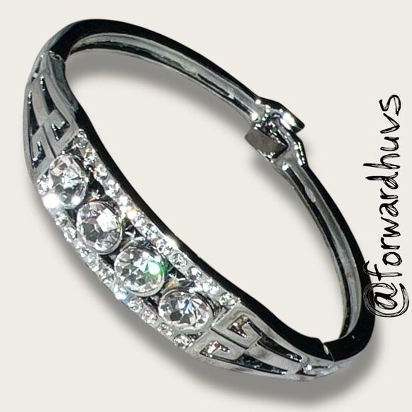 Vintage Silver Tone Rhinestone Bracelet 6 3/4” - Picture 5 of 7